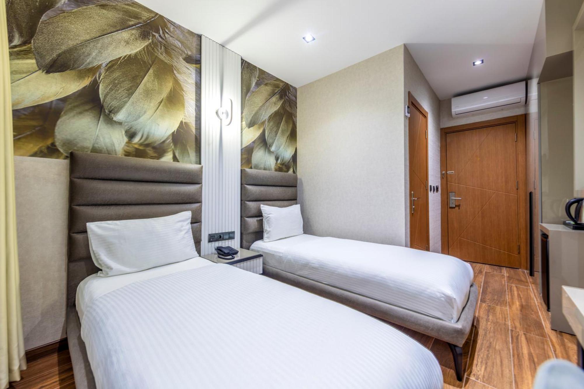 Dem Premium Hotel - Round Trip Airport Service - Istanbul International Airport Arnavutkoy Exterior foto